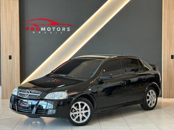 CHEVROLET ASTRA 2.0 MPFI ADVANTAGE 8V FLEX 4P MANUAL CHEVROLET ASTRA 2.0 MPFI ADVANTAGE 8V FLEX 4P MANUAL